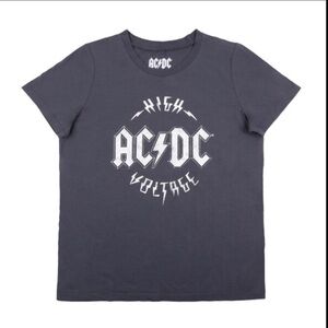 AC/DC High Voltage Heather Gray
Short Sleeve Graphic T-Shirt